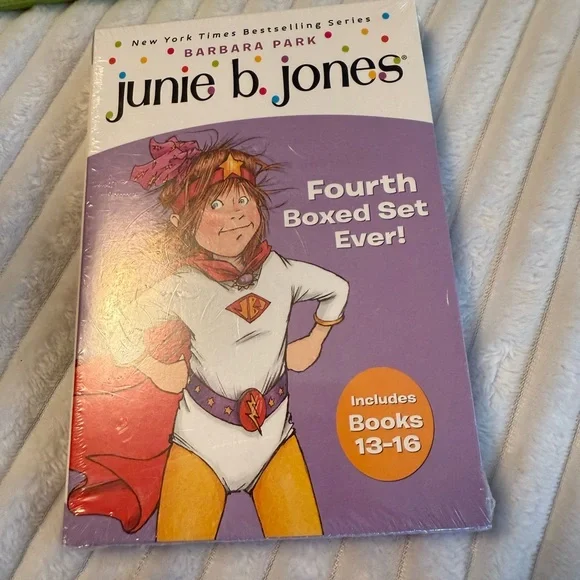Junie B. Jones Boxed Set Collection - Picture 4 of 6
